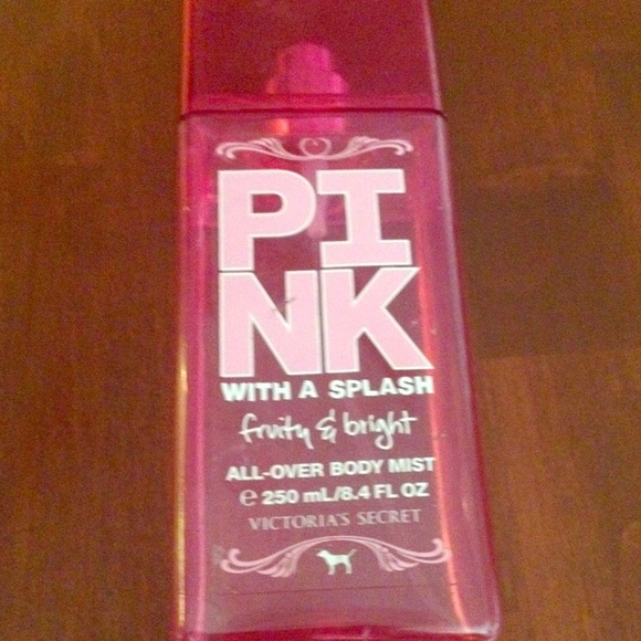 PINK by Victoria Secret Fruity Pink Perfume