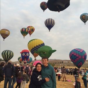 Meet your Posher, Clay