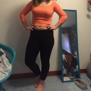 peach crop top