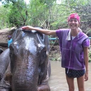 Meet your Posher, Ellyn