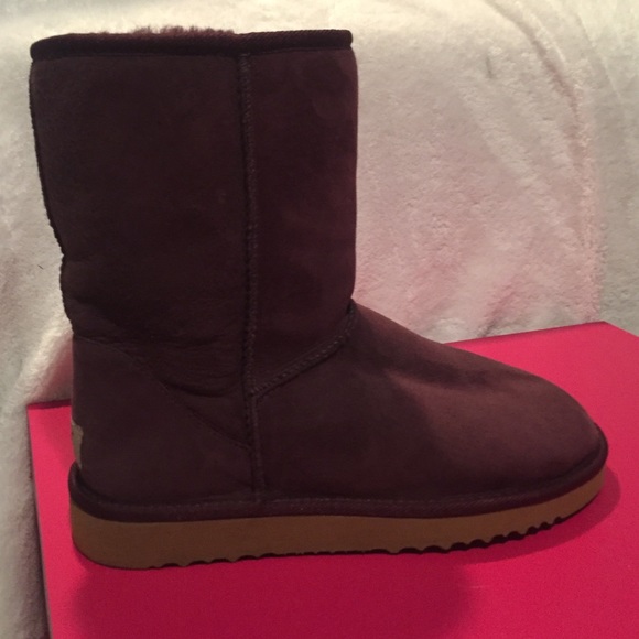 Perfect condition purple uggs
