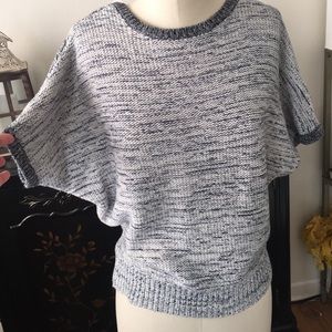 * Final price cut Banana republic scoop sweater