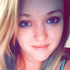 Meet your Posher, Tonya