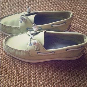 Sperry loafers lime green