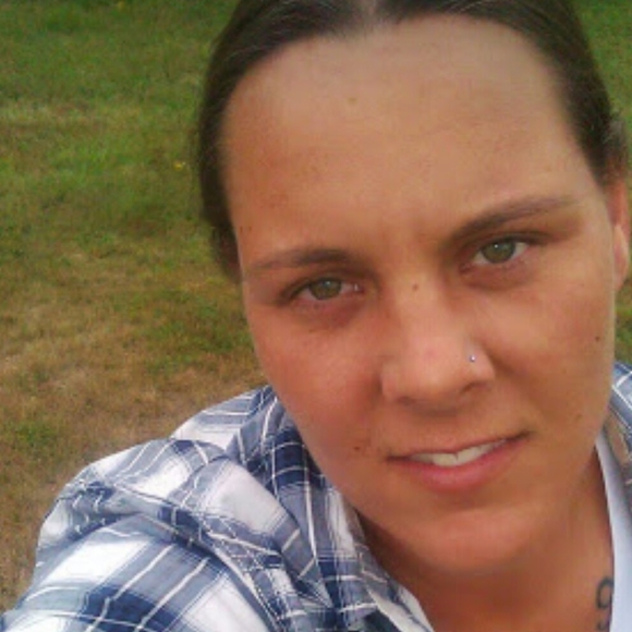 Meet your Posher, Candice