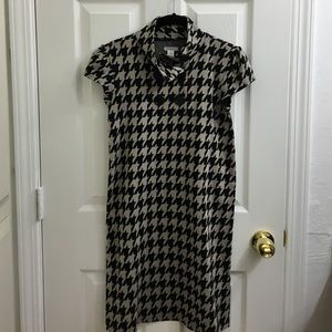 Houndstooth cap sleeve dress