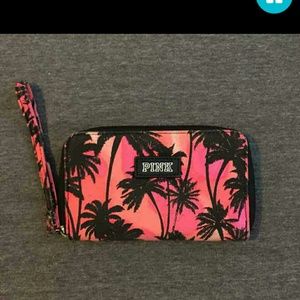 ISO! VS TROPICAL PALM WRISTLET NEED TO FIND!!!