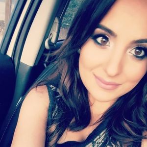 Meet your Posher, Edith