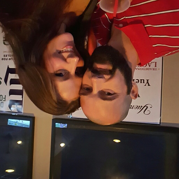 Meet your Posher, Lisa - Picture 1 of 1