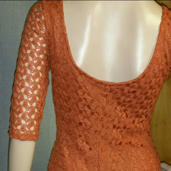 Dress - Picture 2 of 4