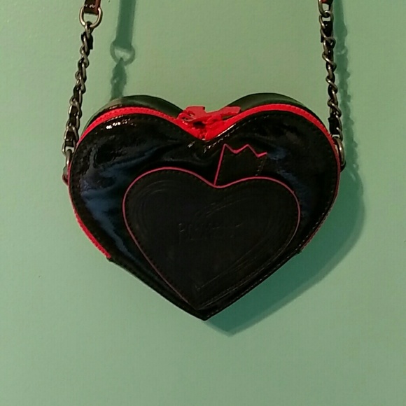 Princess vera wang heart bag