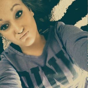 Meet your Posher, Chey