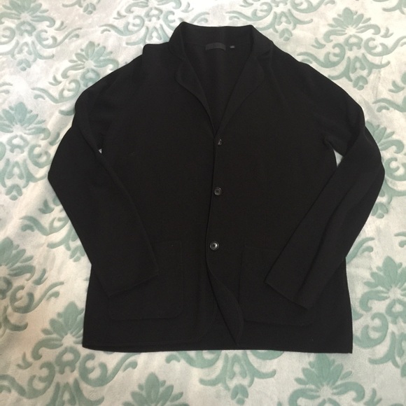 Men's Black Uniqlo Sweater