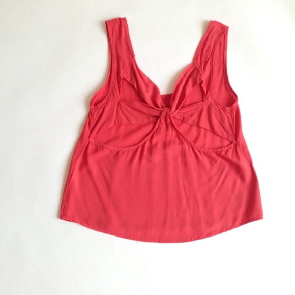 Bright Cross-Back Tank - Picture 3 of 4