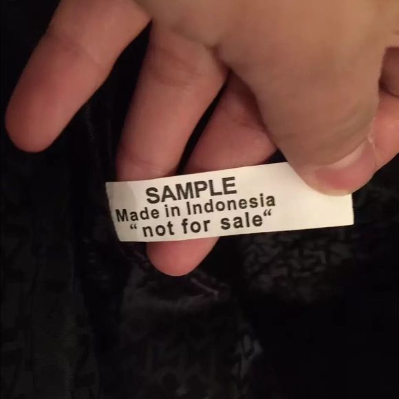 ❤️final❤️Brand new DKNY dark navy shoulder bag - Picture 4 of 4