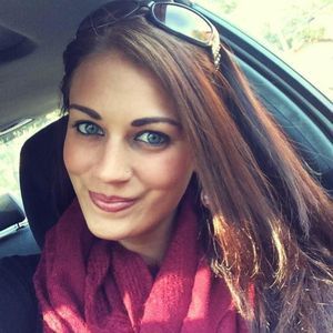 Meet your Posher, Devan