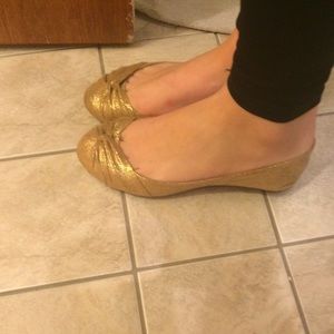 Gold flats