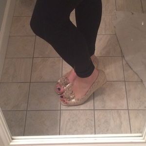 Open toed wedges
