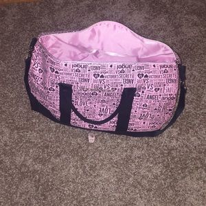 VS duffle bag