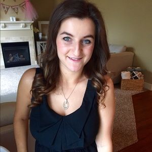 Meet your Posher, Marina