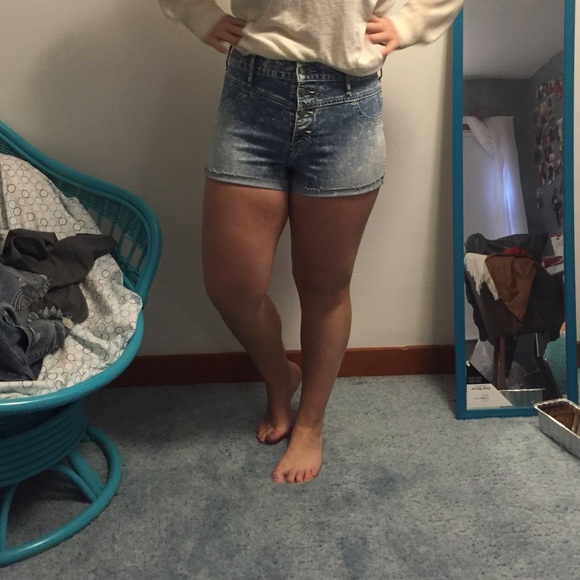 high waisted shorts