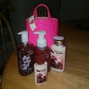 Bath & Body Works Japanese Cherry Blossom