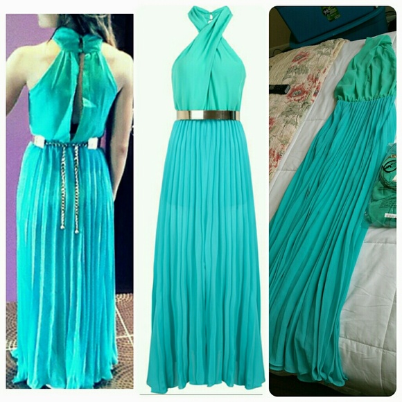 🔊❣☮Blue halter sleeveless pleated chiffon dress☮❣ - Picture 3 of 3