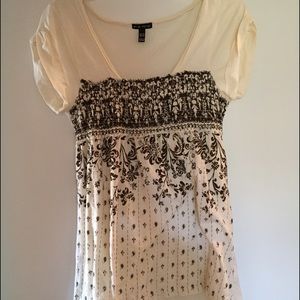 Cute peasant style print top