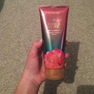 Such a flirt body lotion!