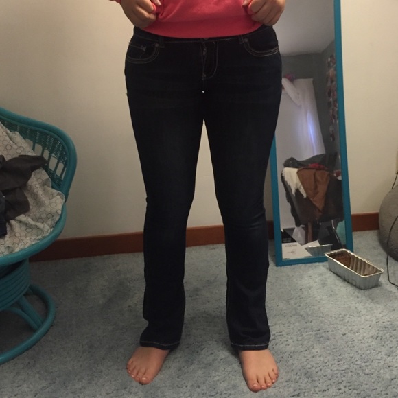 dark wash denim jeans