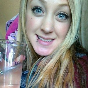 Meet your Posher, Brianna