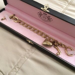 Juicy Couture Gold Banner Heart Starter Bracelet