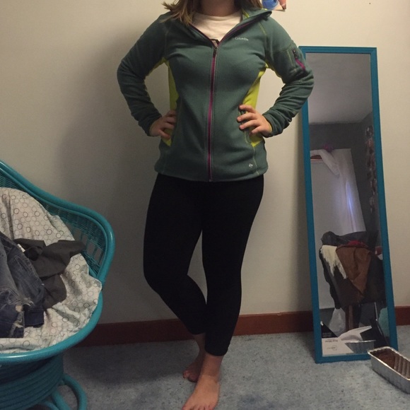 multi colored Columbia