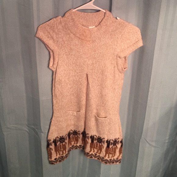 Never worn!! Bought in South America