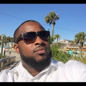 Meet your Posher, Tony