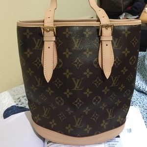 Louis Vuitton Bucket Bag