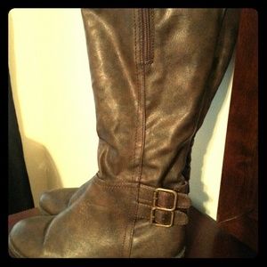 Dark brown boots
