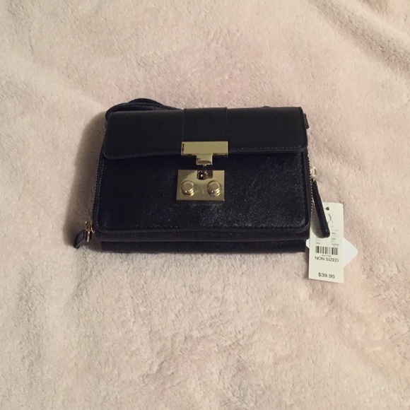 Black purse.  Great for evening out.
