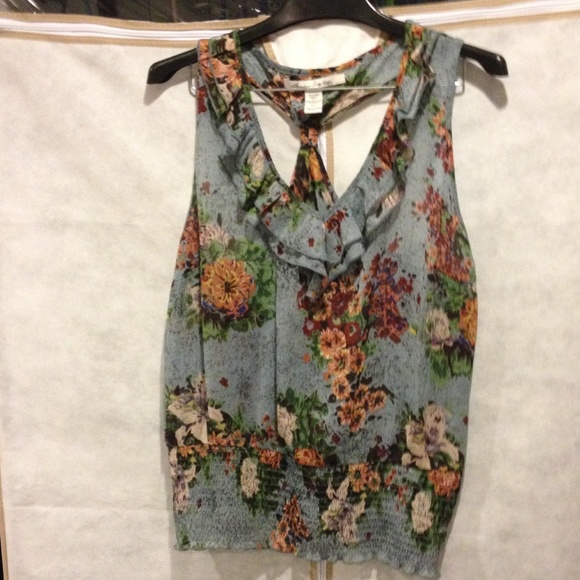 Floral top