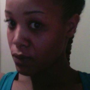 Meet your Posher, Danyelle