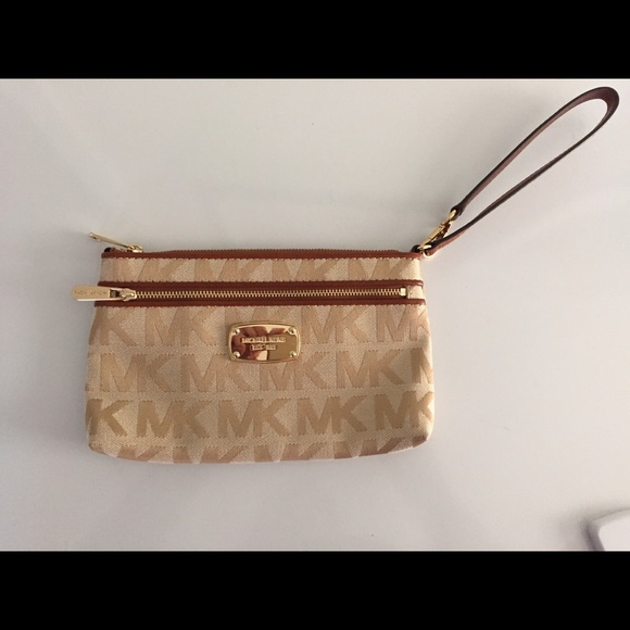 Michael Kohrs wristlet
