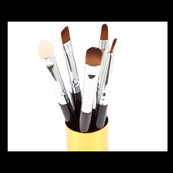 NWOT 5 Piece Makeup Brush Set - Picture 2 of 4