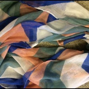 Brooklyn's Infinity Scarf