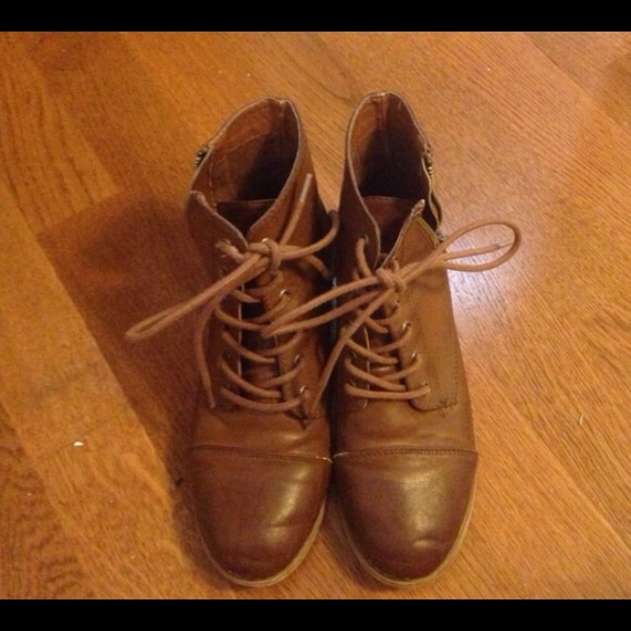 Shoes - Forever 21 booties