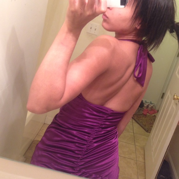 Dress - Picture 2 of 4