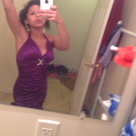 Dress - Picture 3 of 4