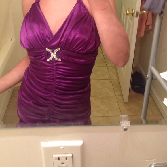 Dress - Picture 4 of 4