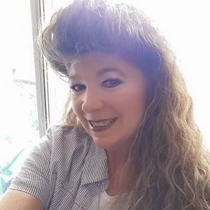 Meet your Posher, Dianna k.