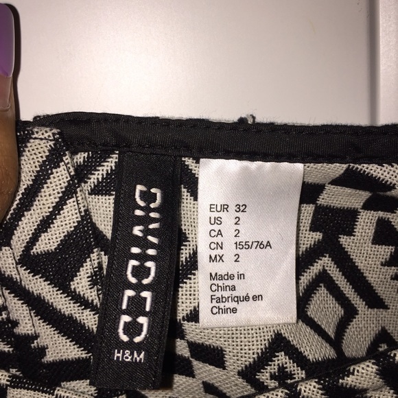 Tribal Crop top - Picture 2 of 2