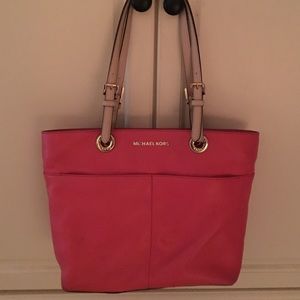 Michael Kors coral leather handbag